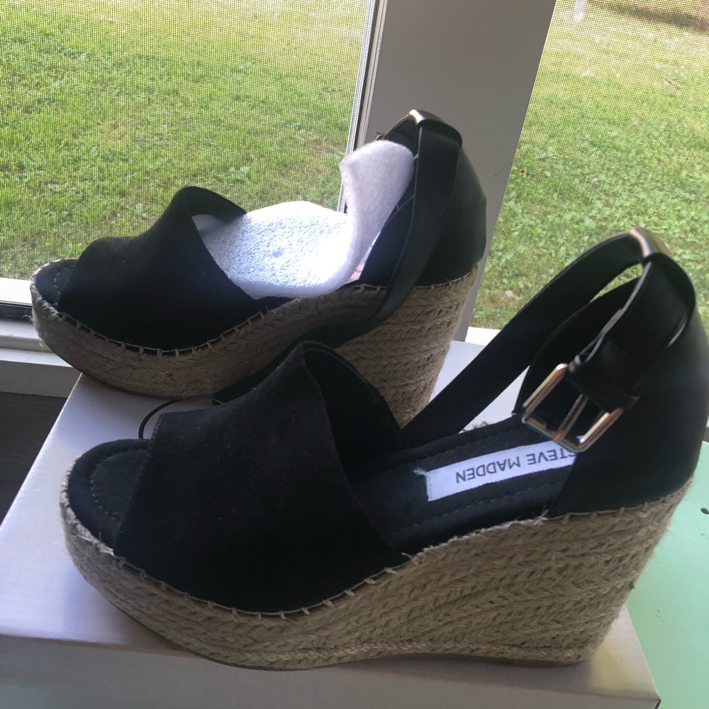 Brand new Steve Madden suede JYIA size  7